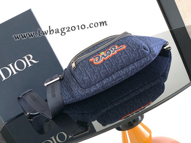 Dior专柜新款AND KAWS限定系列迪奥高仿原单Rider2.0拉链式腰包 djfk1730